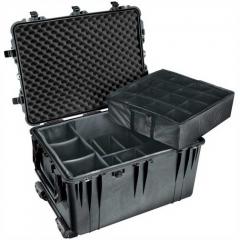 Pelican 1660 Wheeled Case 29x20x17 with Dividers
