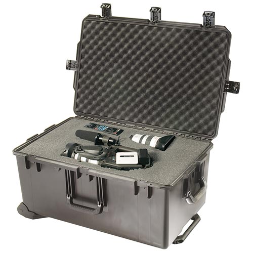 Pelican Storm iM2975 Wheeled Case 29x18x13 - Foam Filled