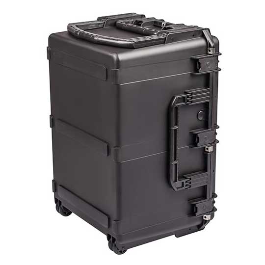 SKB iSeries 3021-18 Wheeled Case 30x21x18 - Foam Filled